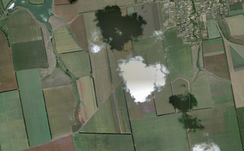 【ハート型地形４４】ウクライナの村 Hlodosy 上空の雲[1].jpg